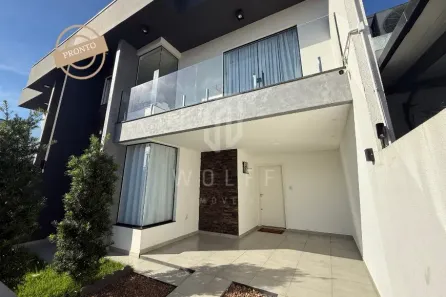 Sobrado com 3 Quartos à venda, 99m² no Itacolomi, Balneário Piçarras