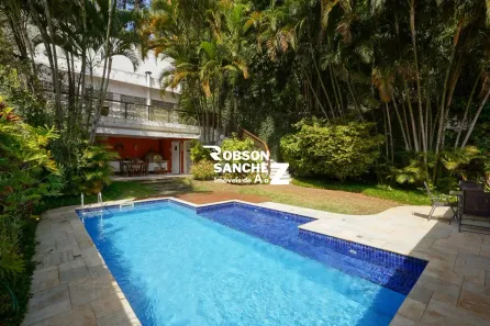 Casa com 6 Quartos à venda, 373m² no Jardim Marajoara, São Paulo