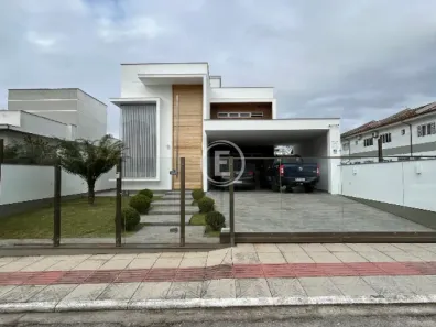Casa com 3 Quartos à venda, 300m² no Pedra Branca, Palhoça