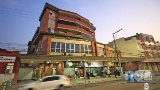 Sala Comercial para alugar, 38m² no Passo da Areia, Porto Alegre