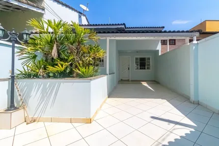 Casa de Condomínio com 3 Quartos à venda, 241m² no Anil, Rio de Janeiro