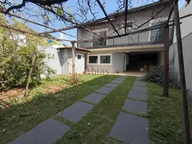 Casa com 3 Quartos à venda, 231m² no Jardim Acapulco, São Carlos