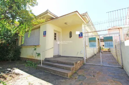Casa com 3 Quartos à venda, 300m² no São João, Porto Alegre