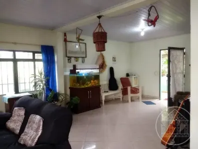 Fazenda/Sítio com 3 Quartos à venda, 100m² no Embura, São Paulo