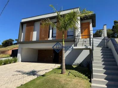 Casa com 3 Quartos à venda, 272m² no Observatório, Vinhedo
