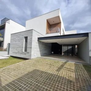 Casa de Condomínio com 3 Quartos à venda, 220m² no Cézar de Souza, Mogi das Cruzes