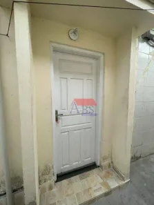 Casa com 1 Quarto para alugar, 40m² no Vila Paulista, Cubatão