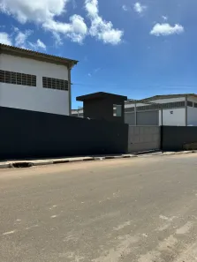 Galpão/Depósito/Armazém para alugar, 600m² no Quingoma, Lauro de Freitas