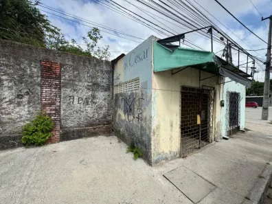 Ponto Comercial à venda, 60m² no Curió, Fortaleza