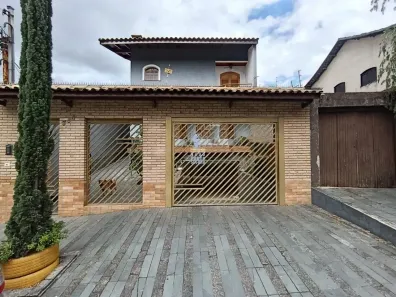 Sobrado com 4 Quartos à venda, 177m² no Vila Maria Alta, São Paulo