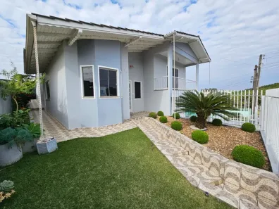 Casa com 4 Quartos à venda, 184m² no Santa Catarina, Caçador