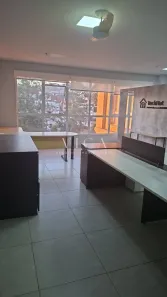 Sala Comercial para alugar, 47m² no Sítio Tamboré Alphaville, Barueri