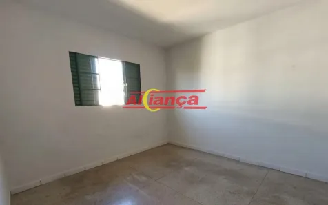 Casa com 2 Quartos para alugar, 50m² no Cidade Brasil, Guarulhos