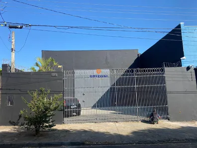 Ponto Comercial à venda, 372m² no Vila Industrial, Bauru