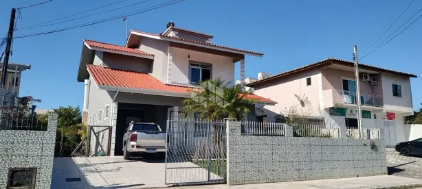 Casa com 3 Quartos à venda, 207m² no Potecas, São José