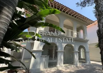 Casa com 4 Quartos para venda ou aluguel, 400m² no Jardim Paulista, São Paulo