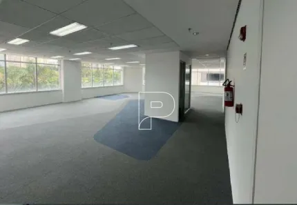 Sala Comercial para alugar, 339m² no Centro Comercial Jubran, Barueri
