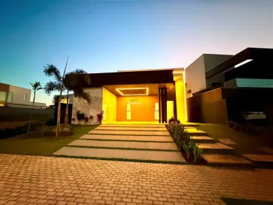 Casa de Condomínio com 3 Quartos à venda, 189m² no Cidade Alpha, Eusébio