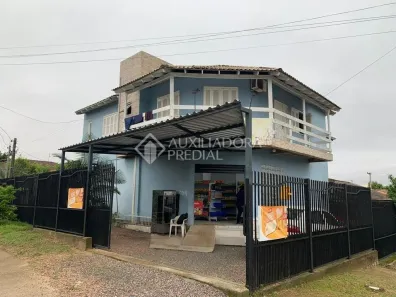 Sobrado com 4 Quartos à venda, 180m² no Jardim dos Lagos, Guaíba