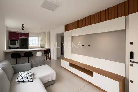 Apartamento com 3 Quartos para alugar, 90m² no Ressacada, Itajaí