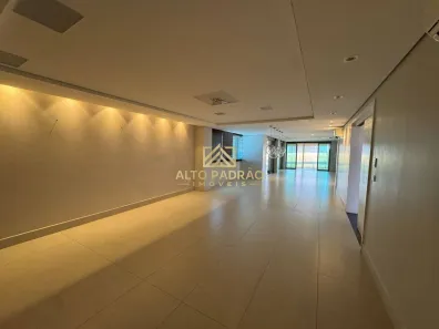 Apartamento com 4 Quartos à venda, 308m² no Nova Suiça, Goiânia