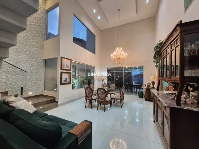 Casa com 4 Quartos à venda, 420m² no Jardim São Bento, Uberaba
