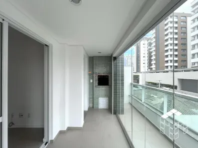 Apartamento com 2 Quartos para alugar, 114m² no Campinas, São José