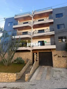Apartamento com 3 Quartos para alugar, 210m² no São Mateus, Juiz de Fora