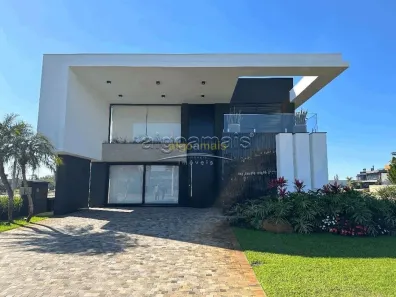 Casa de Condomínio com 5 Quartos à venda, 450m² no XANGRI-LÁ, Xangri-lá