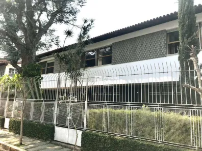 Casa com 8 Quartos à venda, 470m² no Centro, Nova Friburgo