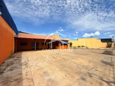 Galpão/Depósito/Armazém para alugar, 690m² no Carajás, Uberlândia