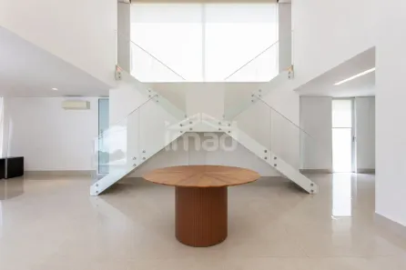 Sobrado com 3 Quartos para alugar, 350m² no Cidade Tamboré, Santana de Parnaíba