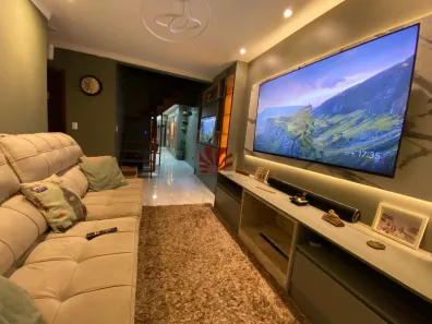 Casa com 3 Quartos para alugar, 173m² no São José, Canoas