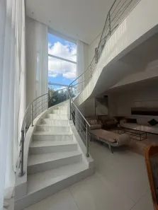 Sobrado com 3 Quartos para alugar, 450m² no Residencial Campo Camanducaia, Jaguariúna