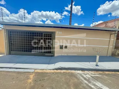 Casa com 3 Quartos à venda, 165m² no Vila Carmem, São Carlos