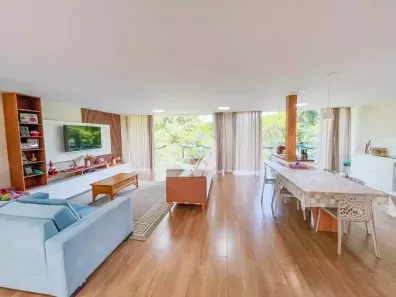Casa com 4 Quartos à venda, 230m² no Corrêas, Petrópolis