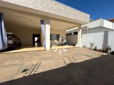 Casa com 4 Quartos à venda, 205m² no Plano Diretor Norte, Palmas