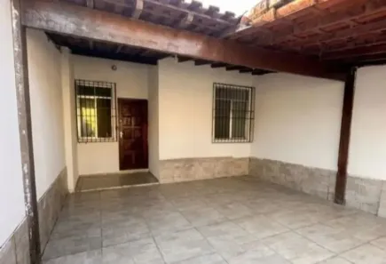 Casa com 2 Quartos à venda, 59m² no São Luiz, Volta Redonda