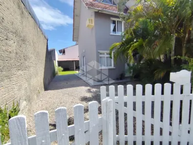 Casa de Condomínio com 2 Quartos para alugar, 70m² no Vargem Grande, Florianópolis