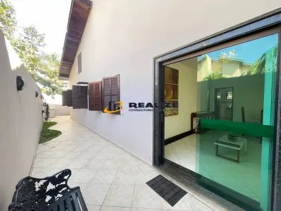 Casa com 4 Quartos à venda, 222m² no Centro, Campos dos Goytacazes