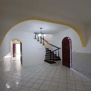Sobrado com 3 Quartos à venda, 160m² no Catiapoa, São Vicente