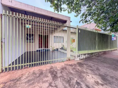 Casa com 3 Quartos à venda, 139m² no Pacaembu, Londrina