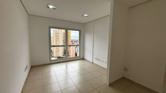 Sala Comercial para alugar, 38m² no Caiçaras, Londrina