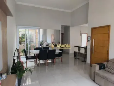 Casa de Condomínio com 3 Quartos à venda, 180m² no Cascata, Paulínia