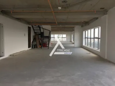 Sala Comercial para alugar, 647m² no Indianópolis, São Paulo