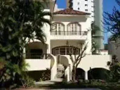 Prédio Comercial com 8 Quartos à venda, 1000m² no Santana, Recife