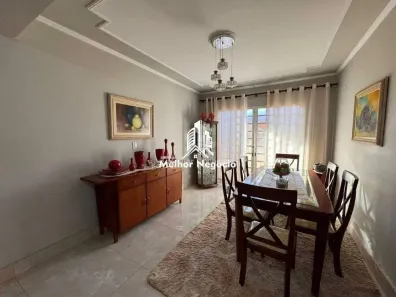 Casa com 4 Quartos à venda, 250m² no Castelinho, Piracicaba