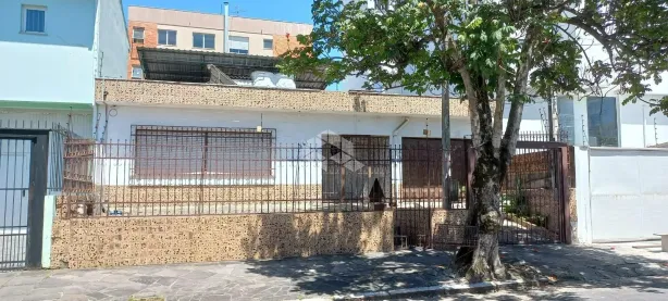 Casa com 3 Quartos à venda, 192m² no Jardim Sabará, Porto Alegre