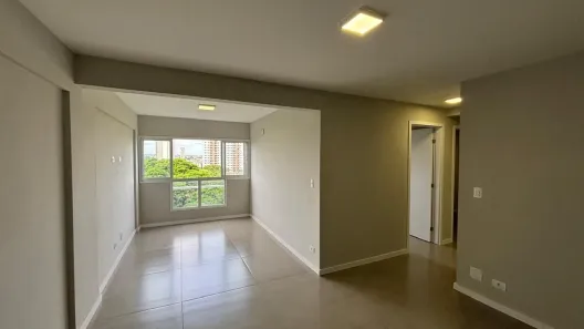Apartamento com 3 Quartos à venda, 77m² no Vila Marumby, Maringá