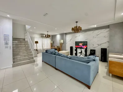 Casa de Condomínio com 5 Quartos para alugar, 600m² no Barra da Tijuca, Rio de Janeiro